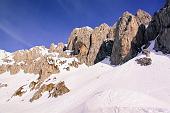 Alpinistica invernale con Sergio e Matu sulla Regina delle Orobie, la Presolana, con casco, ramponi e imbragatura - FOTOGALLERY